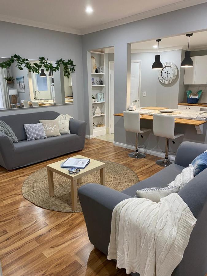 Apartamento The Hutt On Mandurah Marina Exterior foto