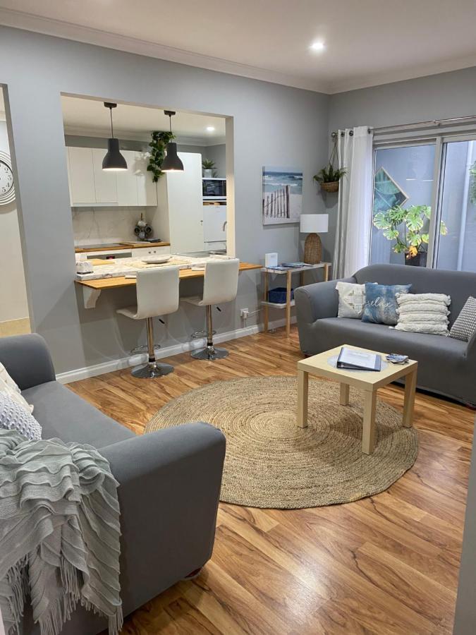 Apartamento The Hutt On Mandurah Marina Exterior foto