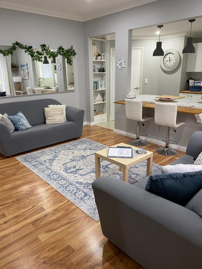 Apartamento The Hutt On Mandurah Marina Exterior foto
