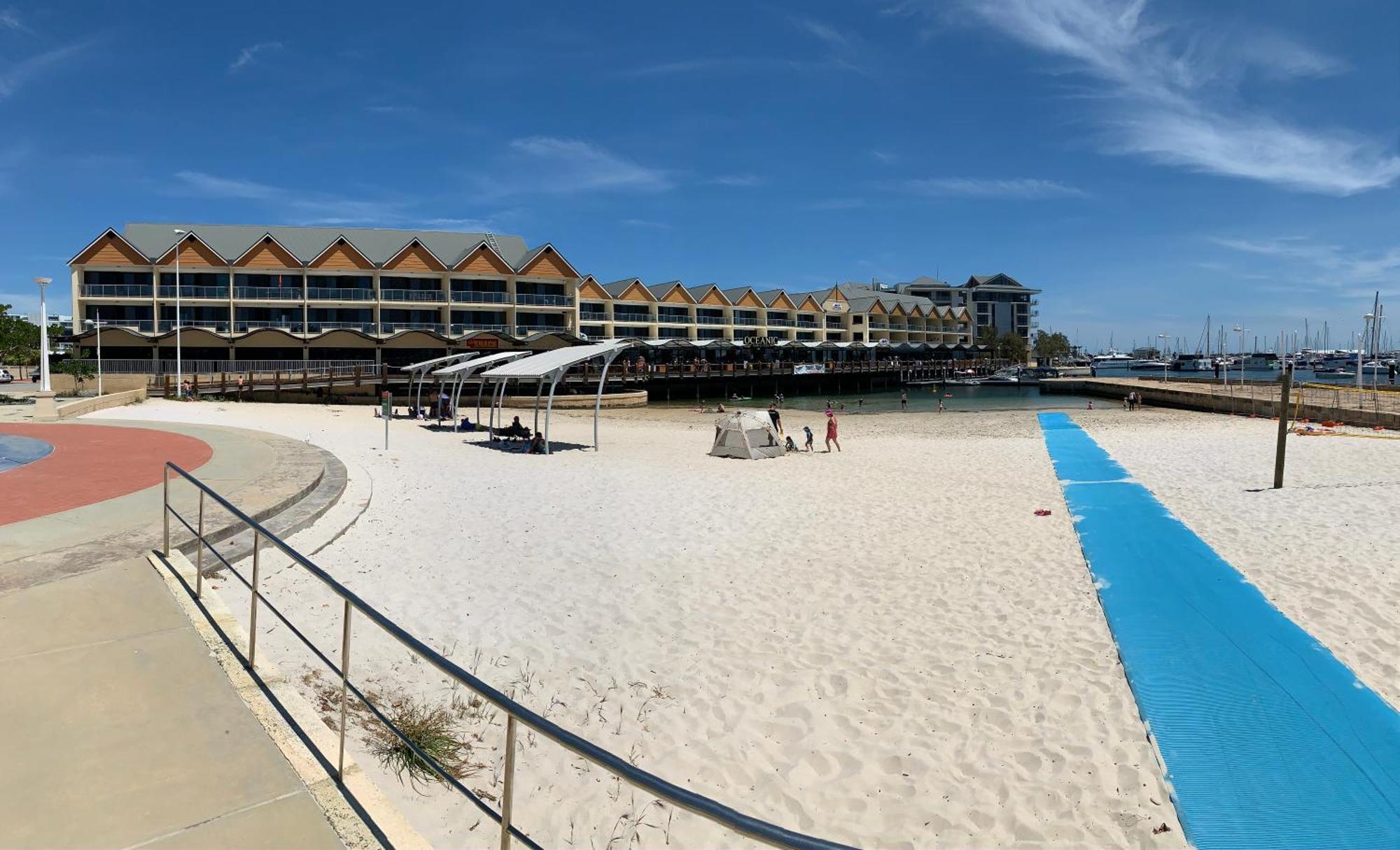 Apartamento The Hutt On Mandurah Marina Exterior foto