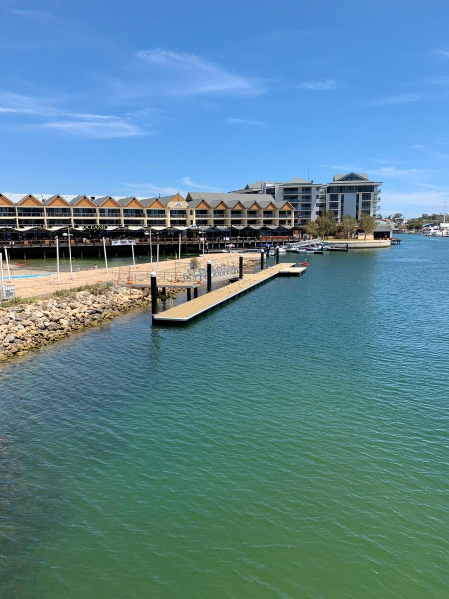 Apartamento The Hutt On Mandurah Marina Exterior foto